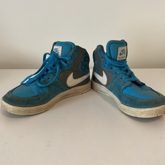 Kids Nike SB High Tops Turquoise Size 13.5 - Picture 3 of 8